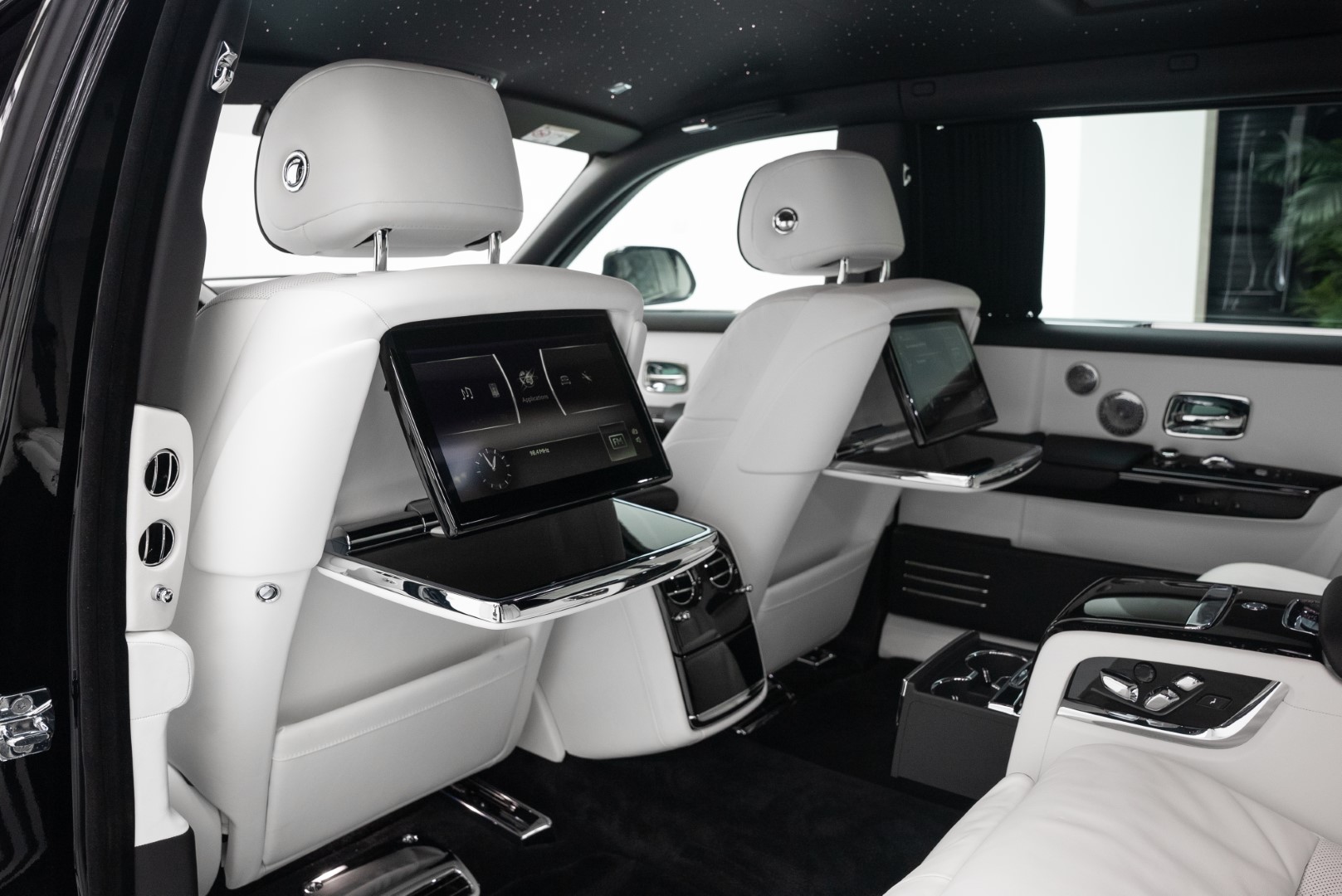 2025 ROLLS ROYCE PHANTOM | | GCC SPECS | WARRANTY SERVICE